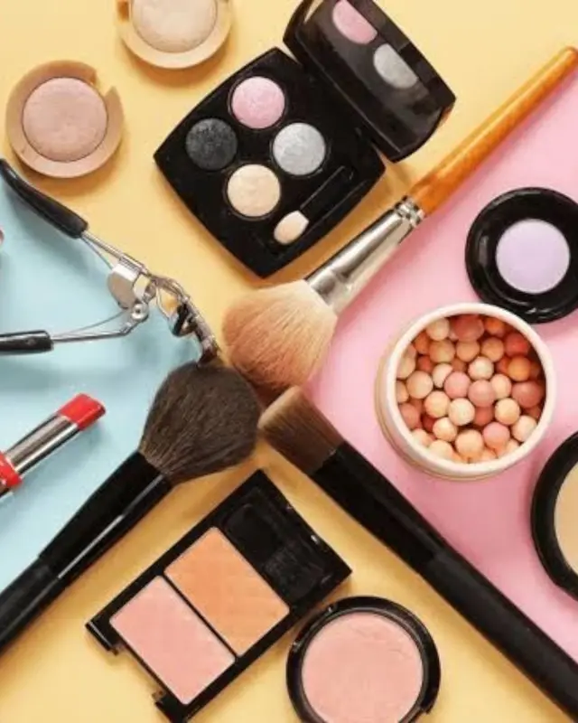 Makeup & Glam
